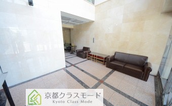 マンションエントランス