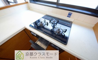グリル付き・3口ガスシステムキッチン