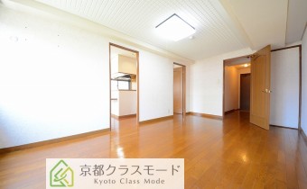 洋室8帖
