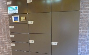宅配ボックス