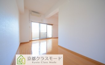 洋室11.5帖・別アングル