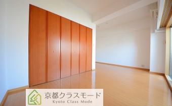 洋室11.5帖・別アングル