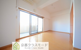 洋室11.5帖・別アングル