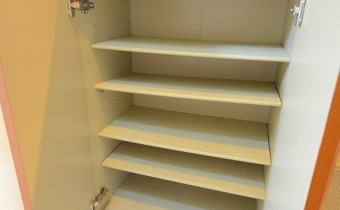 シューズボックス