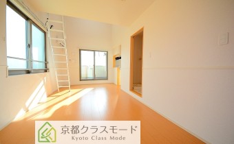 LDK12.1　＊画像は同タイプ301号室の画像です。