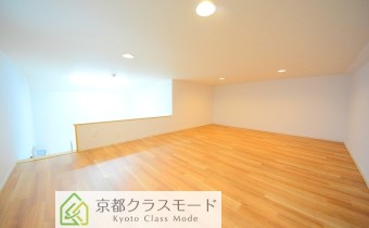 ロフト 9.2　＊画像は同タイプ301号室の画像です。