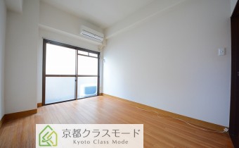 洋室6帖・別アングル