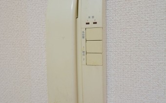 インターホン