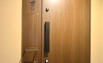 玄関ドア