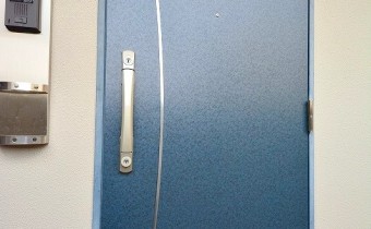 玄関ドア