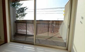 バルコニ－