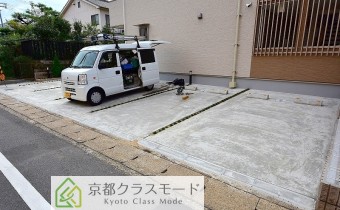 敷地内ガレージ