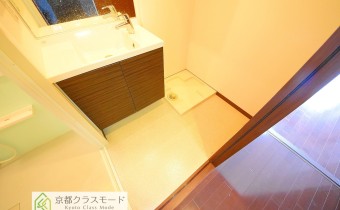 脱衣洗面室