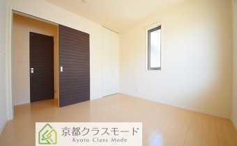 洋室6.9帖・別アングル