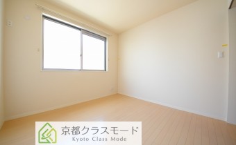 洋室6.9帖・別アングル