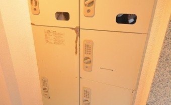 宅配ボックス