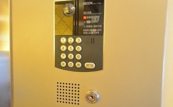 オートロック