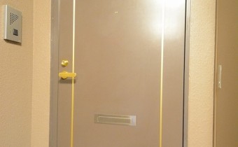 ※室内写真は同マンション内・別タイプの参考画像となります。