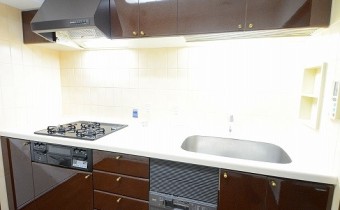 ※室内写真は同マンション内・別タイプの参考画像となります。