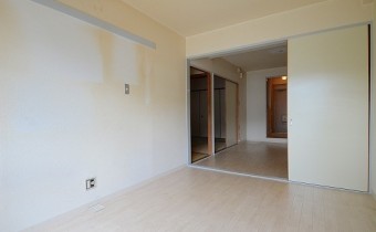 洋室6帖・別アングル