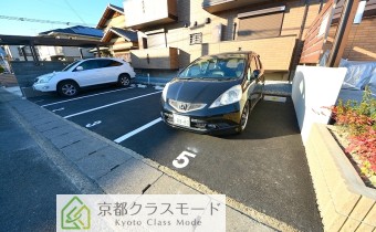 敷地内ガレージ
