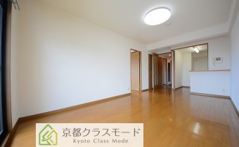 人気のカウンターキッチンタイプ♪分譲ならではのクオリティー！