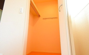 ウォークインクローゼット①