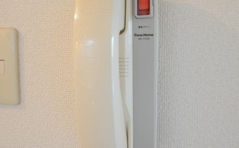 インターホン