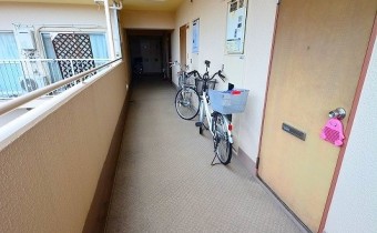 共用廊下