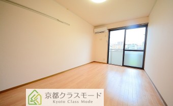 洋 7.5帖　陽当たりの良い明るいお部屋です♪
