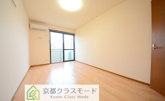 Room7.5