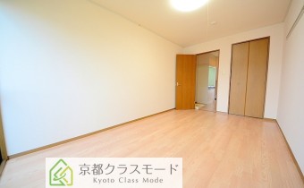 Room7.5