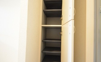 シューズボックス