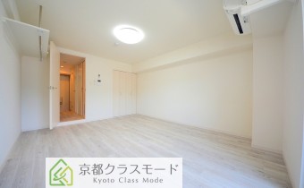 「白フローリング」の明るいお部屋です♪