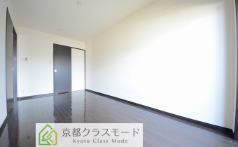 洋室7帖・別アングル