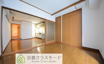 ※室内写真は同マンション内・別タイプの参考画像となります。