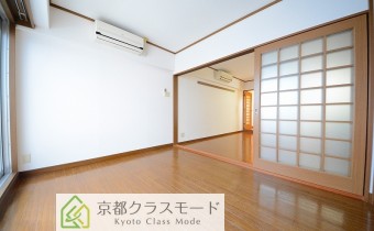 ※室内写真は同マンション内・別タイプの参考画像となります。