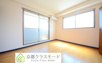 洋室6.6帖・別アングル