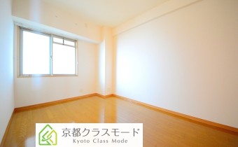 洋室5.5帖　別アングル