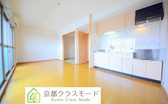 南向きで陽当たりの良いＬＤＫ12.4帖♪