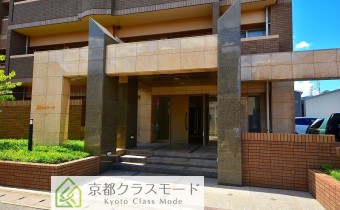 マンションエントランス