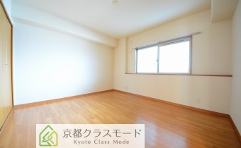 洋室7.5帖