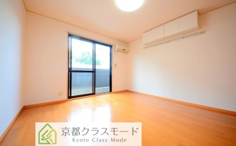 Room8　東寄りの陽当たり良好なお部屋です！