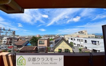 バルコニーから