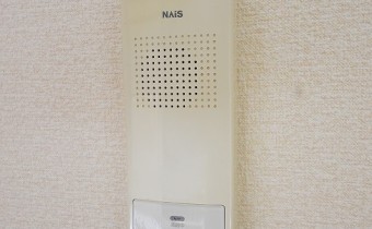 インターホン
