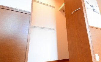 ワンステップクローゼット