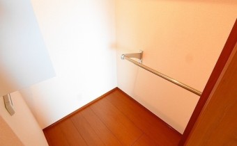 ウォークインクローゼット（内部）