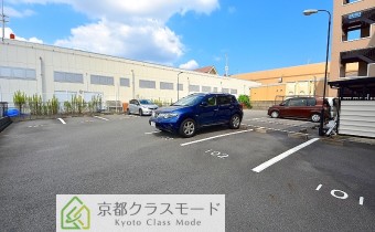 敷地内ガレージ