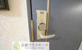 カードキータイプドア