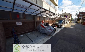 バイク置場